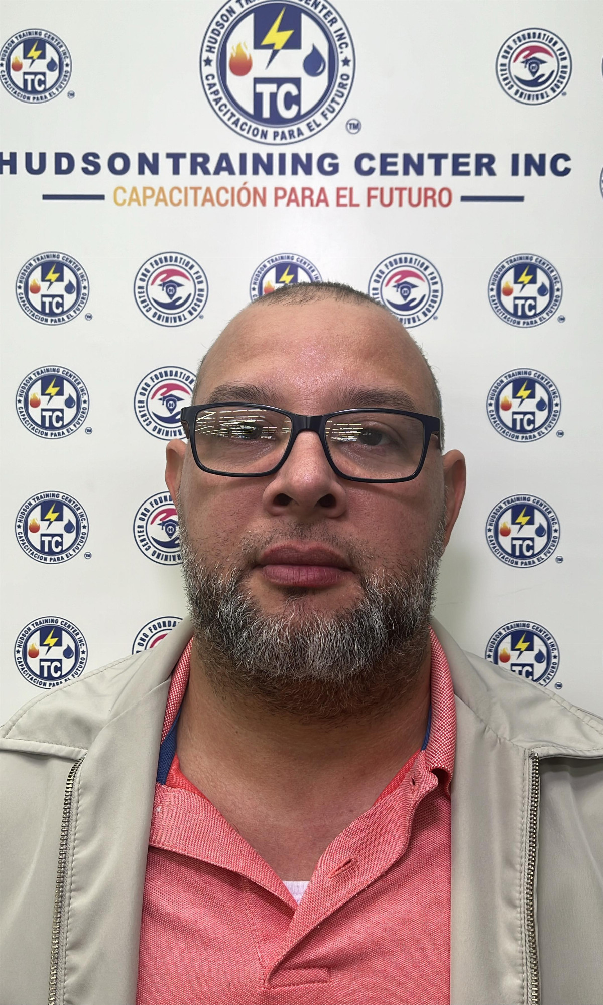 CHARLIE ESTRELLA M.